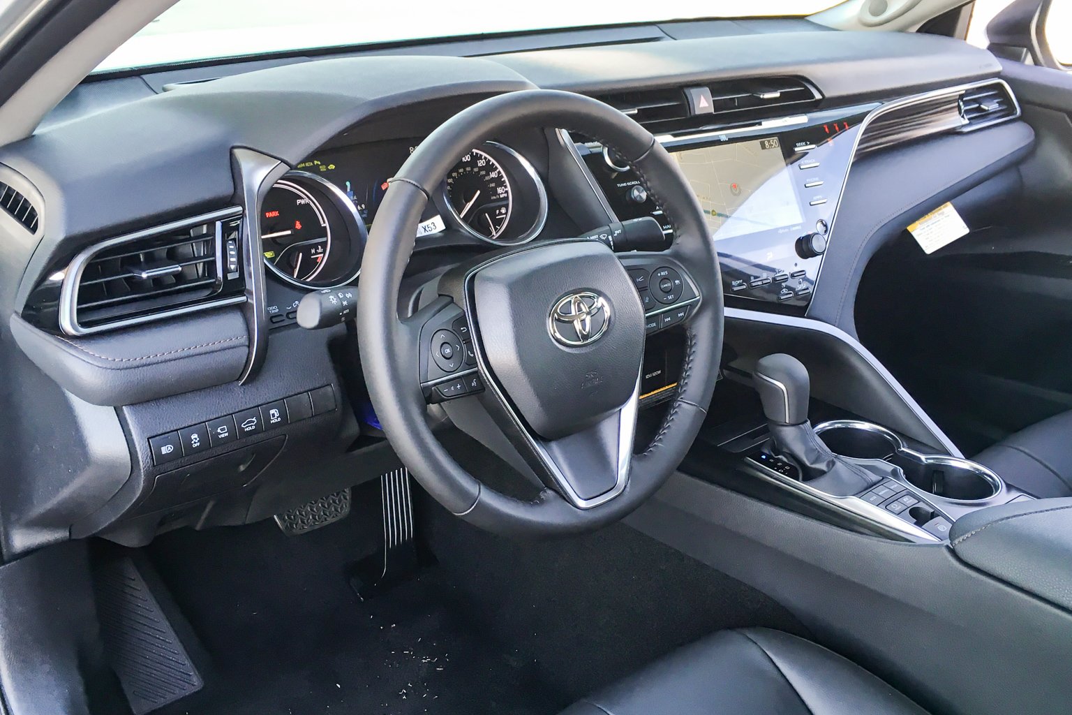 New 2019 Toyota Camry Hybrid Xle Fwd 4dr Car